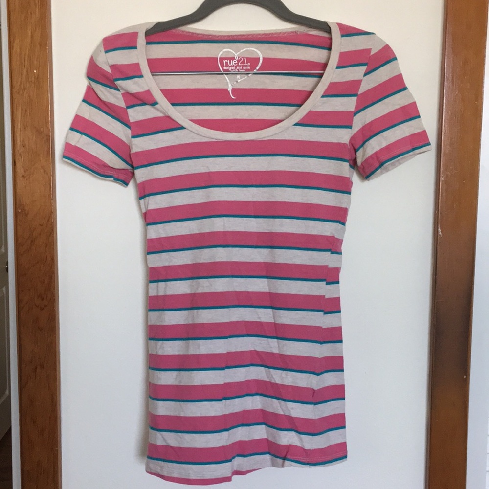 Rue21 Top